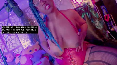 Snapshot of succubus_rosemilk chatting on February 17, 2025, 12:32 am Succubus RoseMilk online show from February 17, 2025, 12:32 am
