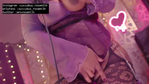 Snapshot of succubus_rosemilk chatting on February 25, 2025, 2:47 am Succubus RoseMilk online show from February 25, 2025, 2:47 am