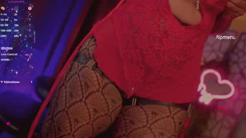 Snapshot of succubus_rosemilk chatting on October 9, 2025, 2:09 am Succubus RoseMilk online show from October 9, 2025, 2:09 am