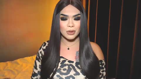 JADE ELYSE online show from December 4, 2024, 8:07 pm