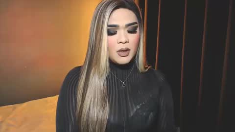 JADE ELYSE online show from December 8, 2024, 6:17 pm