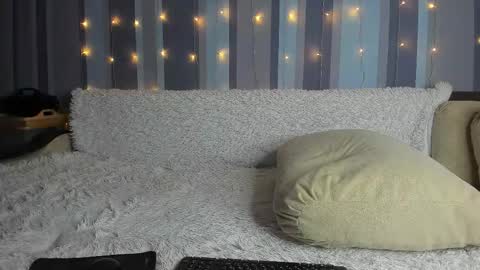 Kat Martinez online show from January 19, 2026, 11:58 am