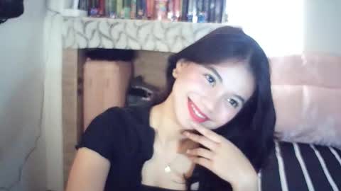 Rosiee online show from January 12, 2026, 10:59 pm