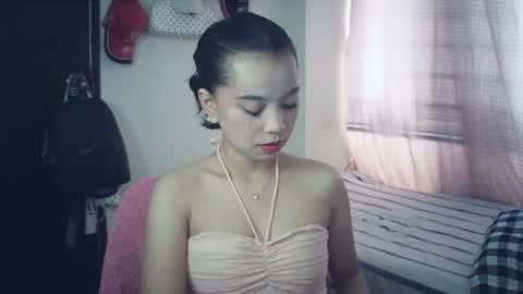 Rosiee online show from July 29, 2026, 7:50 am