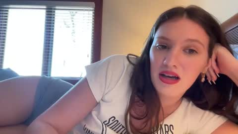 sugarbaeJ online show from March 8, 2026, 4:44 pm