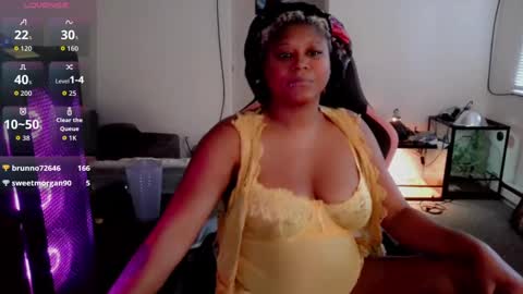 Snapshot of sugarbearlove87 chatting on September 16, 2025, 9:05 pm lexi love online show from September 16, 2025, 9:05 pm