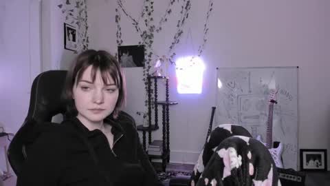 Ella online show from May 23, 2026, 10:19 am