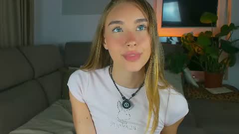 sugarskye online show from August 1, 2026, 8:30 pm