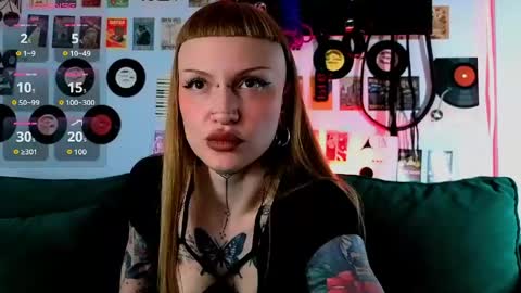 sugarsoot online show from June 2, 2026, 5:42 am