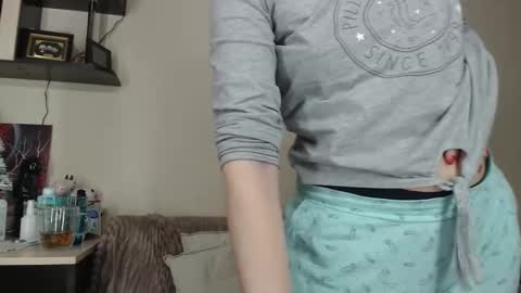 SugarTati online show from February 18, 2026, 7:21 pm