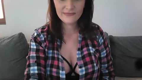 SugarYas online show from December 14, 2024, 10:34 am