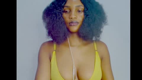 Snapshot of sugax_cuntwetxx chatting on October 26, 2025, 1:55 am Ivy online show from October 26, 2025, 1:55 am