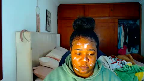 Snapshot of suggarbaby1 chatting on October 12, 2025, 5:06 am Cami Back in 2 hours online show from October 12, 2025, 5:06 am