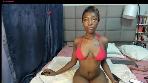 Snapshot of suhaila_suu chatting on March 3, 2025, 12:04 am suhaila_suu online show from March 3, 2025, 12:04 am