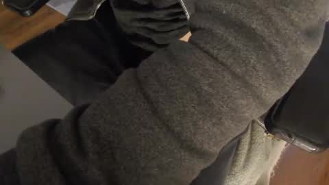 Snapshot of suitenothing chatting on January 17, 2025, 11:51 pm Suite suite nothing online show from January 17, 2025, 11:51 pm