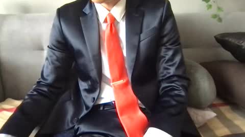 Snapshot of suitfetishez chatting on February 26, 2026, 8:52 pm suitfetishez online show from February 26, 2026, 8:52 pm