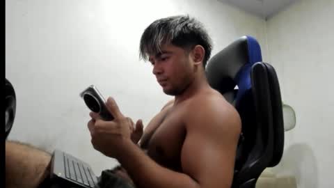 sukuna_hara online show from November 7, 2025, 1:33 pm