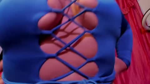 PRINCES SULLY  online show from January 17, 2025, 3:45 am