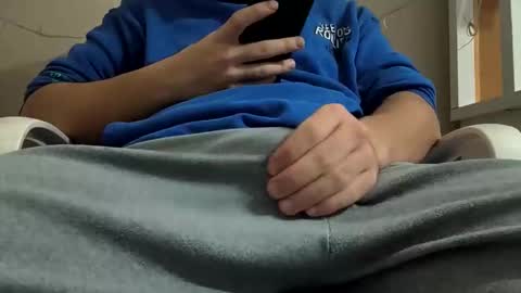 Niko online show from November 12, 2025, 10:20 pm