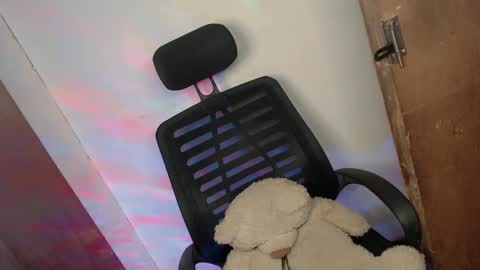 Snapshot of sultry_sirenxx chatting on February 23, 2025, 8:00 pm sultry_sirenxx online show from February 23, 2025, 8:00 pm