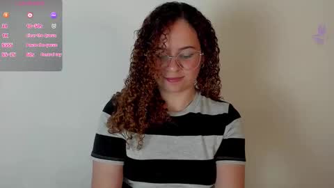 Snapshot of sultrysecrets_ chatting on September 15, 2025, 8:31 pm Ann online show from September 15, 2025, 8:31 pm