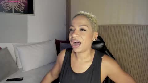 Summer online show from November 16, 2025, 12:33 pm