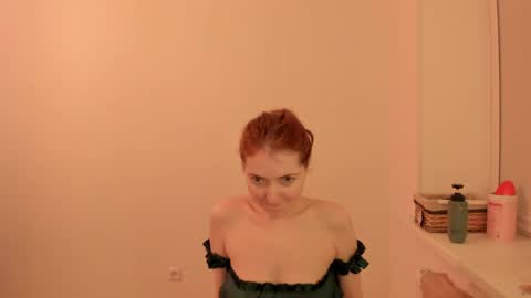 Summer Preston online show from March 31, 2026, 6:41 pm