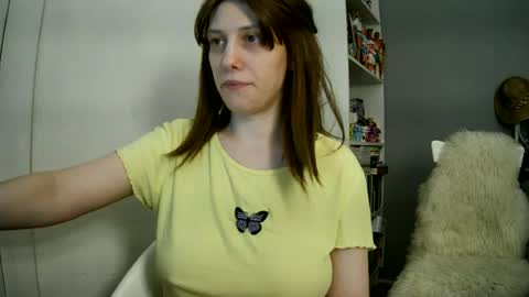 Snapshot of summerbluesky chatting on June 21, 2026, 3:47 pm summerbluesky online show from June 21, 2026, 3:47 pm