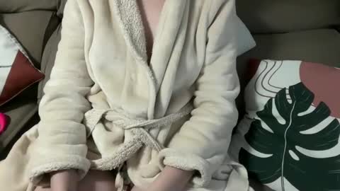 The real sugar baby  Sam Summer  online show from October 18, 2025, 8:37 am