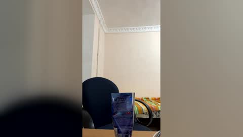 Snapshot of sun_sparkle chatting on February 12, 2026, 6:03 pm Olivia online show from February 12, 2026, 6:03 pm