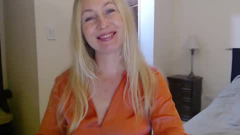 sunbrilliant online show from May 24, 2026, 1:43 am