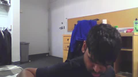 Snapshot of sundoog chatting on November 16, 2025, 10:37 pm Sundoog online show from November 16, 2025, 10:37 pm