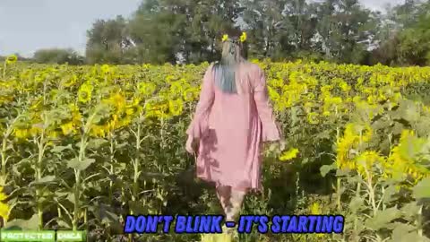 Tina. Im topless model  online show from November 23, 2025, 12:38 pm