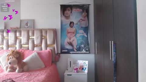 Snapshot of sunflower_dance chatting on October 27, 2025, 9:41 pm Jeraldine online show from October 27, 2025, 9:41 pm