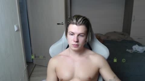 Snapshot of sunny1girl chatting on February 9, 2025, 12:30 pm Alice and Sergey online show from February 9, 2025, 12:30 pm