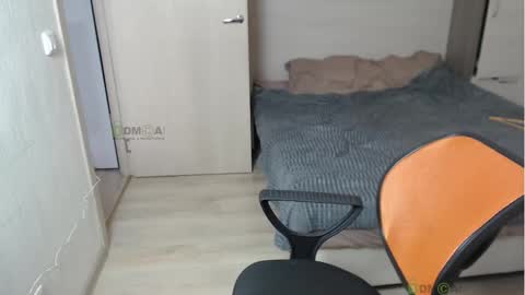 Snapshot of sunny1girl chatting on February 21, 2025, 7:23 am Alice and Sergey online show from February 21, 2025, 7:23 am