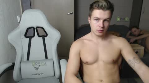 Snapshot of sunny1girl chatting on February 23, 2025, 7:33 am Alice and Sergey online show from February 23, 2025, 7:33 am