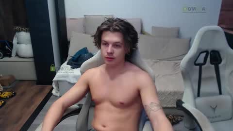 Alice and Sergey online show from February 26, 2026, 6:23 am