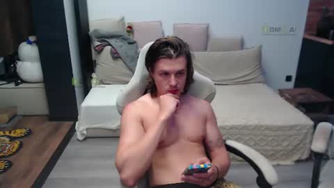 Snapshot of sunny1girl chatting on July 18, 2026, 6:56 pm Alice and Sergey online show from July 18, 2026, 6:56 pm