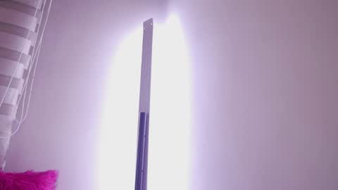 SUNNY online show from May 28, 2026, 3:04 am