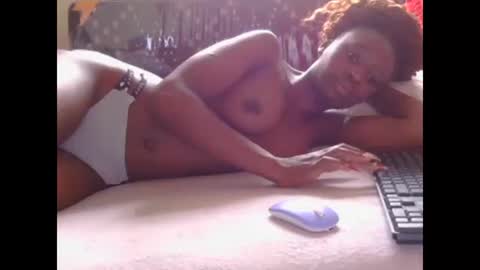 Snapshot of sunny_kitty25 chatting on June 9, 2026, 6:58 am Sunny kitty25 online show from June 9, 2026, 6:58 am