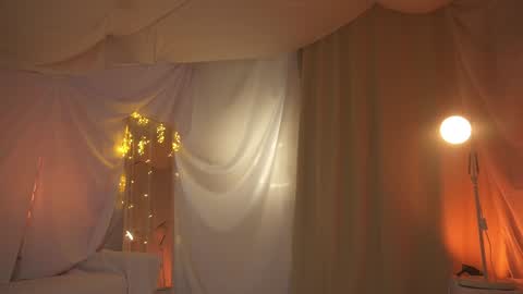 Snapshot of sunny_maria chatting on January 23, 2025, 11:15 pm Maria online show from January 23, 2025, 11:15 pm