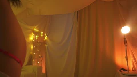 Snapshot of sunny_maria chatting on February 18, 2025, 3:21 am Maria online show from February 18, 2025, 3:21 am