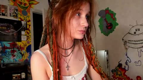 Sunny online show from June 1, 2026, 9:05 pm