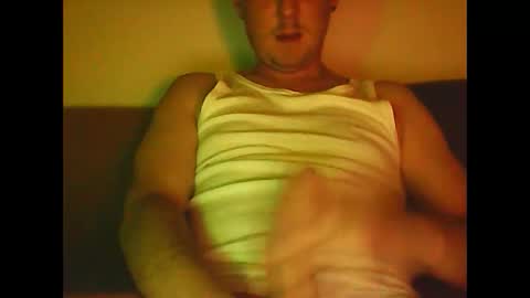 Snapshot of sunnygun0 chatting on February 8, 2025, 6:44 pm sunnygun0 online show from February 8, 2025, 6:44 pm