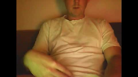 Snapshot of sunnygun0 chatting on February 19, 2025, 4:22 pm sunnygun0 online show from February 19, 2025, 4:22 pm