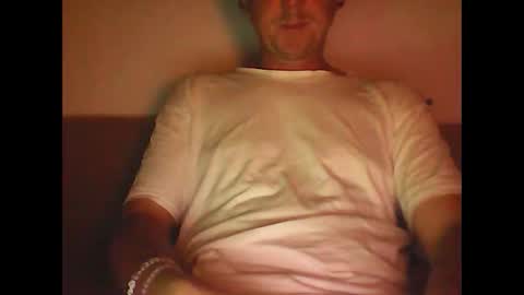 Snapshot of sunnygun0 chatting on September 21, 2025, 5:47 pm sunnygun0 online show from September 21, 2025, 5:47 pm