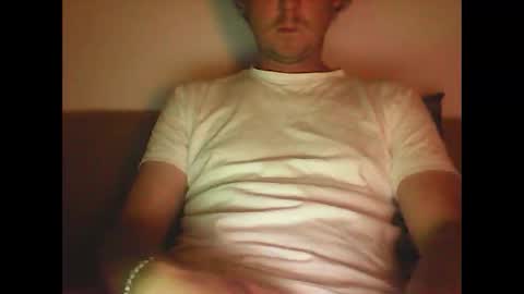 Snapshot of sunnygun0 chatting on October 4, 2025, 6:39 pm sunnygun0 online show from October 4, 2025, 6:39 pm