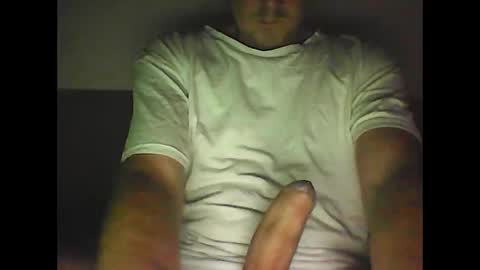 Snapshot of sunnygun0 chatting on November 4, 2025, 8:08 pm sunnygun0 online show from November 4, 2025, 8:08 pm