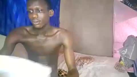 Sunnyblack2 online show from March 10, 2025, 12:48 pm